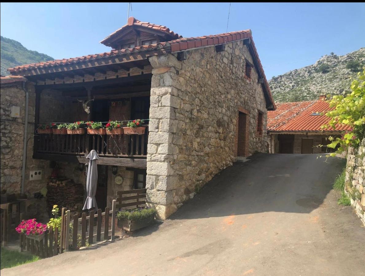 La Saleta Villa Bejes ภายนอก รูปภาพ